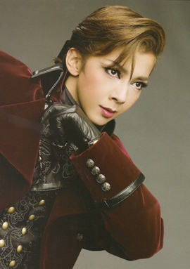 Kiriya Hiromu | Takarazuka Wiki