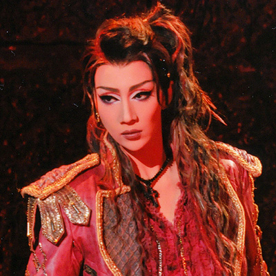 Takarazuka Wiki | Kurenai Yuzuru